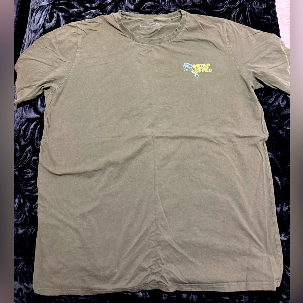 XXL dutch bros shirt